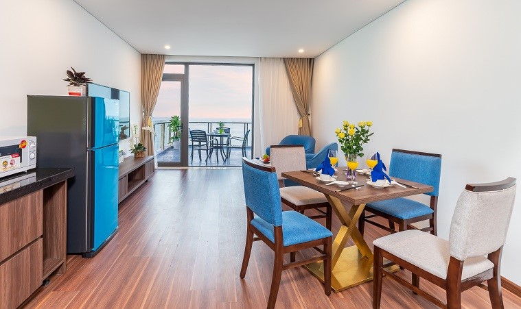 Apartment with terrace